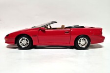gebraucht! Ertl 7232 Chevrolet Camaro Z28 Convertible 1996 rot Maßstab 1:18