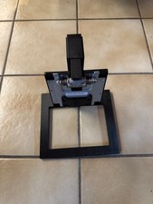 Philips Standfuß, Halterung