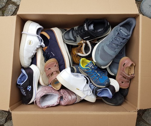Paar marken schuhe - 33,