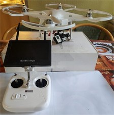 Drohne DJI Phantom P330D mit Funkmonitor und GoPro