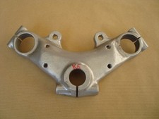 Honda CB 750 Four Typ K6 Gabelbrücke oben Lenkerklemmen abgeschnitten CB750K6