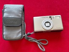Contax TVS Digital Kamera mit Carl Zeiss lens T* Sonnar 7,3-21,9m mm f/2,8-4,8