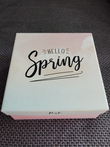 Beautybox pink box hello - box,