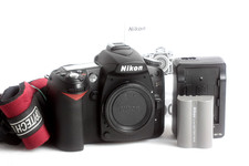 Nikon D90 Gehäuse Body DSLR