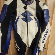 Orginal DANESE SUZUKI LEDERKOMBI EINTEILIG