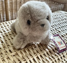 Robbe ca 15 cm grau meliert