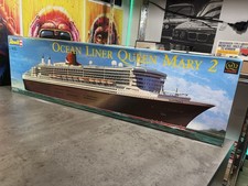 🔥 UNGEBAUT Revell Queen