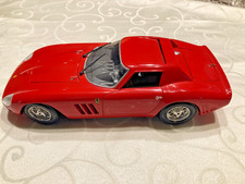 Ferrari 250 GTO 1964 1:18 rot Modellauto