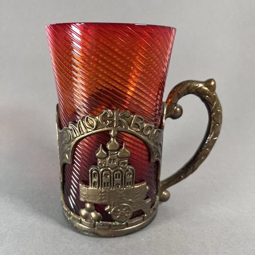 Rubinglas krug glas rot - glas,
