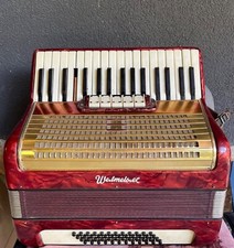 Accordion Weltmeister 48 bass