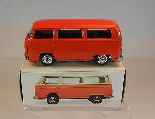 Schuco 317 910 - 317,