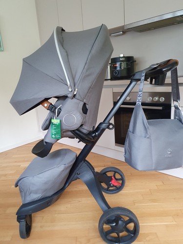 Neuwertiger kinderwagen stokke - kinderwagen,