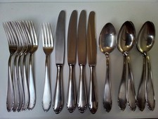 Altes versilbertes Besteck von