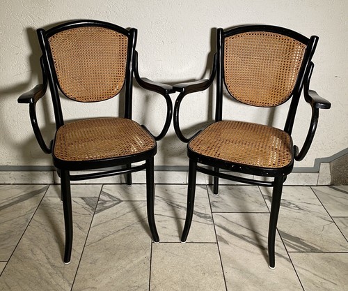Ein set sessel - ein,