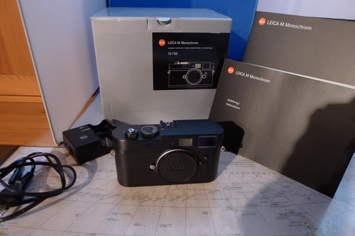 Leica monochrom lccm9 - leica,
