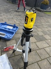 Kreuzlinienlaser Stativ