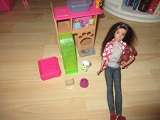 Barbie Hundesalon + Skipper Puppe