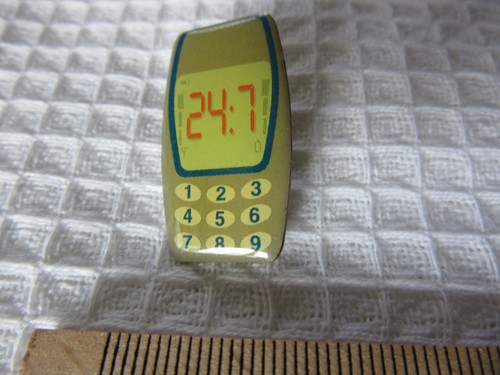 Old style nokia - old,
