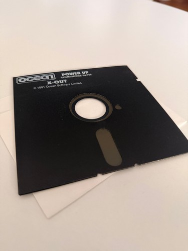 Out commodore c64 - commodore,