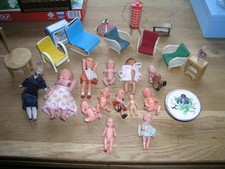 Konvolut für Puppenstube, Sessel, Liegestuhl, Lampen