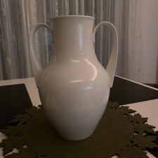 große KPM Berlin Vase 1.Wahl Modell Salier mit 2 Henkeln Siegmund Schütz Weiss