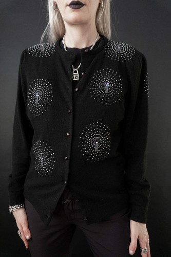 Strickjacke perlen wolle - strickjacke, perlen,