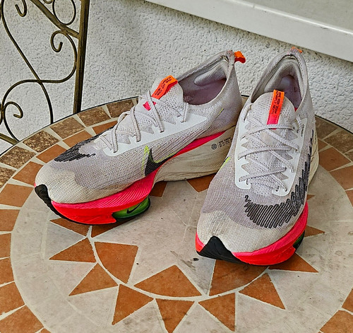 Defekt nike alphafly next - ​defekt!,