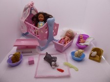 Simba - Barbie Kinderzimmerzubehör + Mädchenpuppe