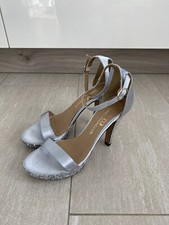 Silberne Party Pumps Plateau