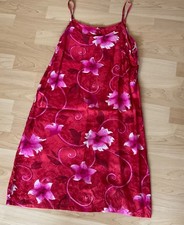 Sexy Kleid rot pink mit Blumen