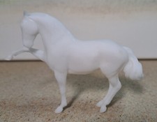 Modellpferd Resin KS Spartacus