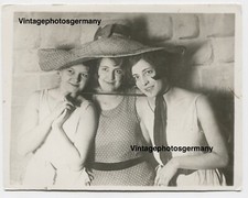 G1790 Foto 20er Jahre Mode 3 hübsche Frauen Frau Girl Girls  Hut Modefotografie