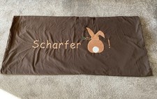 Bettwäsche mit Stickerei