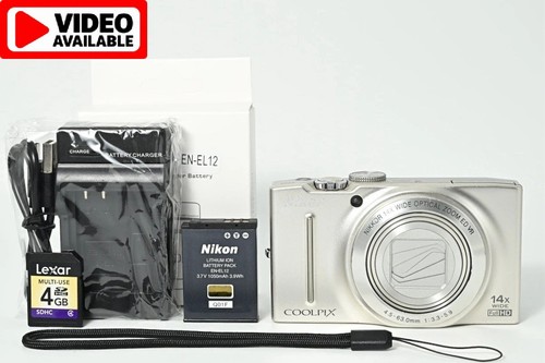 Near mint nikon coolpix - [near,