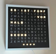 Digitale WandUhr Zeit in WordUhr Darstellung - RGB LEDs - 35x35 cm