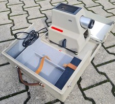 BRAUN Diaprojektor im Koffer