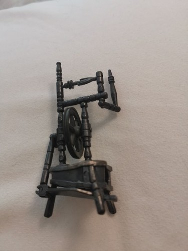Altes spinnrad als - altes,