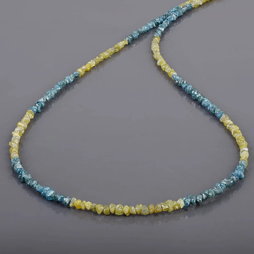 Natural blue yellow diamant - blue,