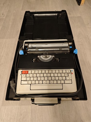 Schreibmaschine olivetti - schreibmaschine,