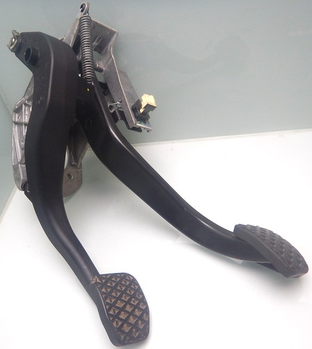 Bmw f20 pedalerie - bmw, /