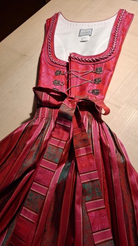 Schaber dirndl 40 - gr., lang