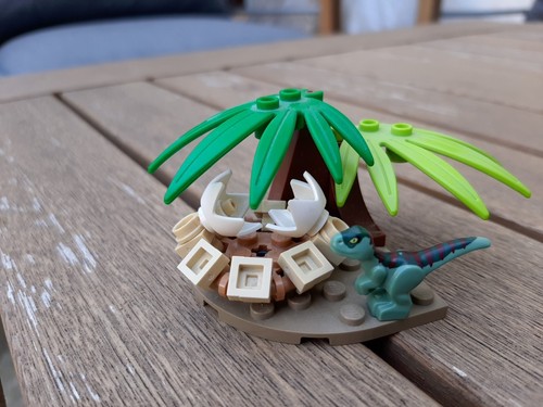 Lego jurassic world raptor m - lego, world,