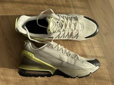 Nike Air Max 270 Gr. 45 (US 11) *neuwertig*