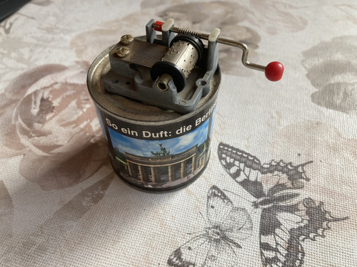 Vintage dose mit berliner - berliner, luft