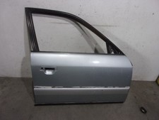 4A0831052A tür vorne rechts