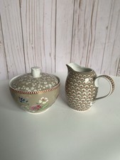 Pip Studio Bloomingtails Khaki