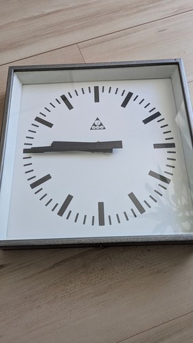 Pragotron tochteruhr - pragotron,