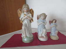 3 Stck. alte Bisquit-Porzellan-Engelfiguren, farbig
