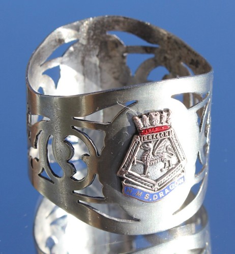 Royal navy hms dragon - hms,