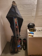 Skiausrüstung:Skier,Sack,Kantenschärfe,Wachs,Stöcke, Schuhe&Tasche, Helm, Brille